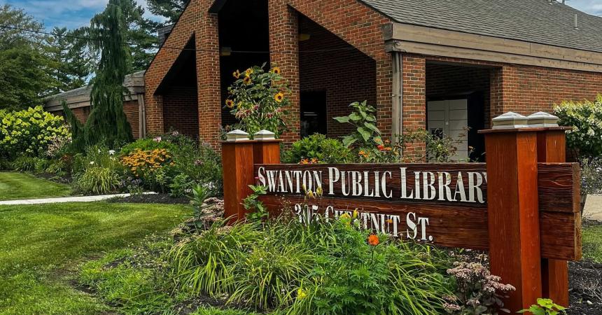 Outdoor Swanton Public Library